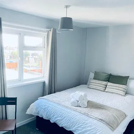 Cozy Shared House